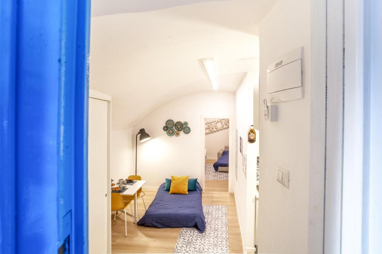 La Casetta Lovely Apartment In Bari Vecchia Bagian luar foto